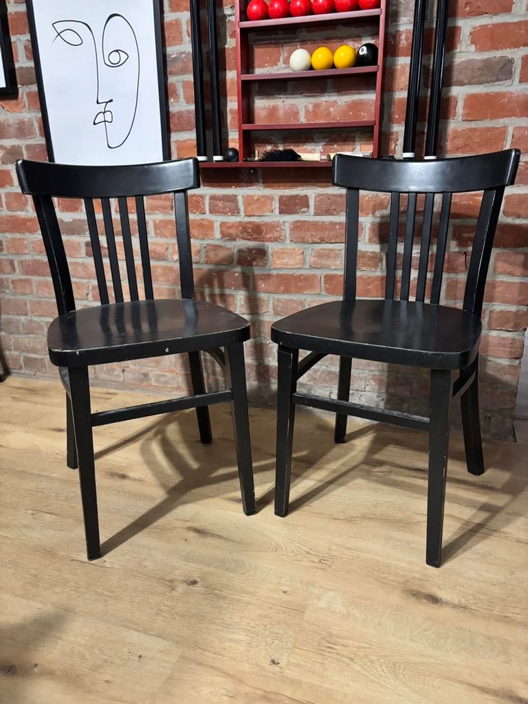 Ensemble de 17 chaises de bistrot estaminet restaurants, Maison & Meubles, Chaises, Enlèvement, Comme neuf, Une