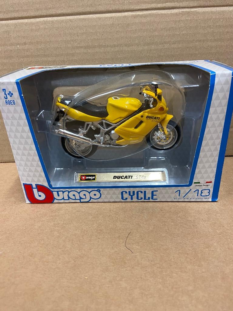 Ducati  ST4s schaalmodel, Ophalen, Nieuw, Motoren