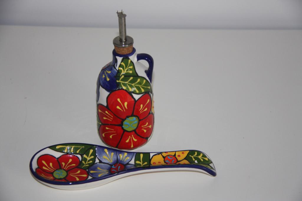 handpainted oliekruik + grote serveer lepel nieuw, Antiek en Kunst, Ophalen of Verzenden