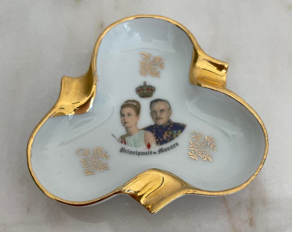 Asbakje in porselein Monaco Grace Kelly, Enlèvement ou Envoi