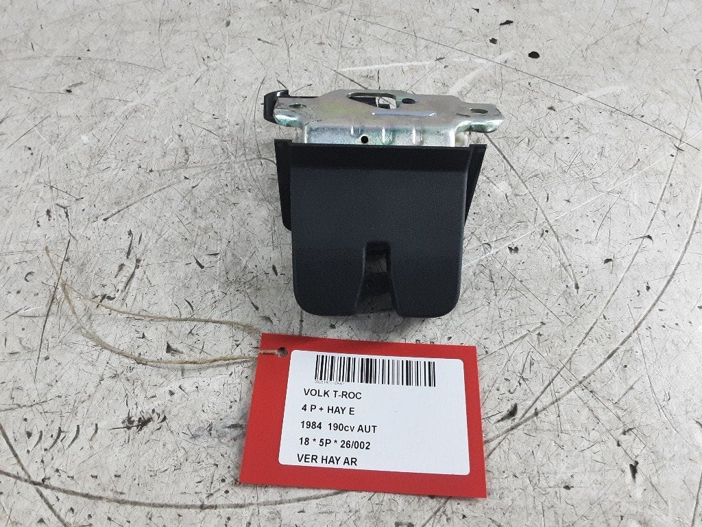 SERRURE COFFRE Volkswagen T-Roc I (2GA827505A), Volkswagen, Mevr. I. Hauben, Haillon arrière, Utilisé