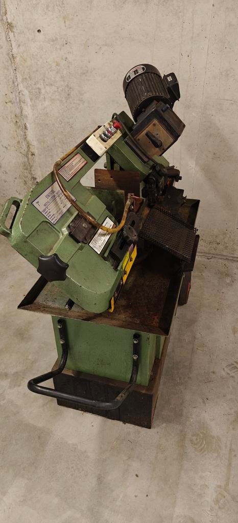 Huvema lintzaagmachine 7" voor metaal, Ophalen