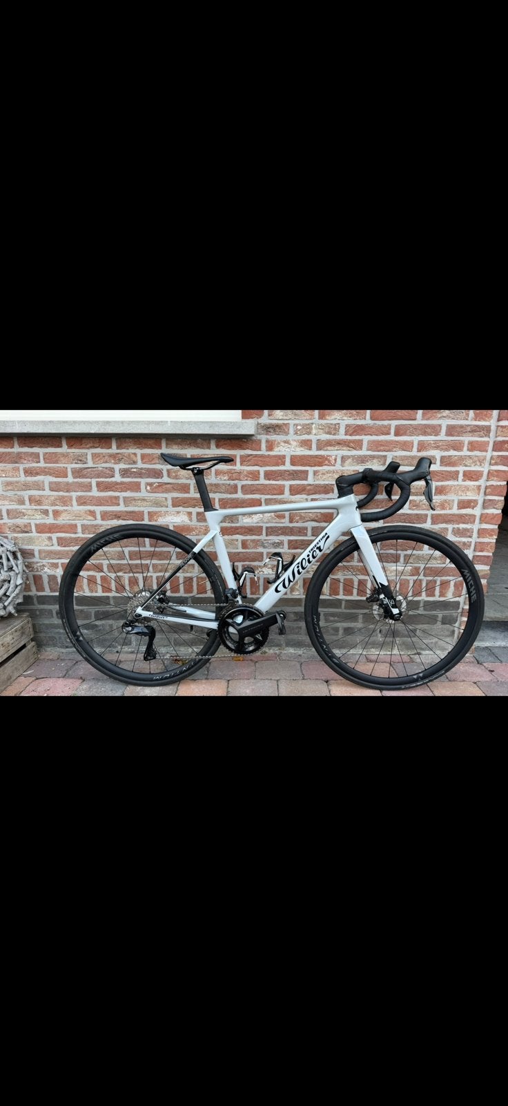 1 an de Wilier Filante SL di2 12sp, Vélos & Vélomoteurs, Enlèvement ou Envoi, Utilisé, Carbone