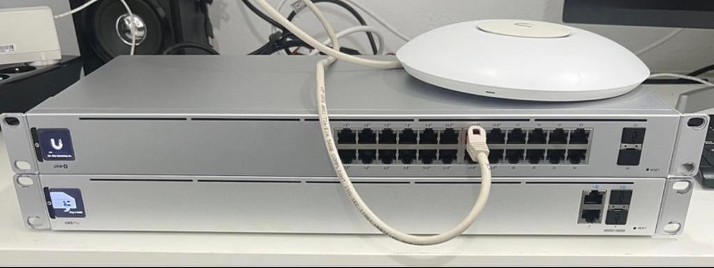 unifi network gateway pro+ unifi network gateway pro, Informatique & Logiciels, Enlèvement, Utilisé