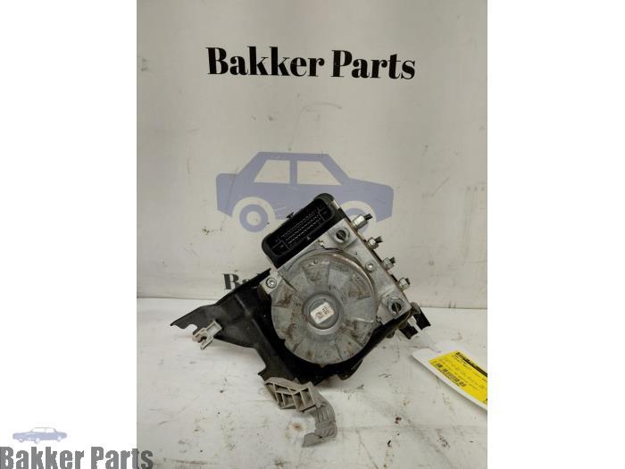 Pompe ABS d'un Suzuki Swift, -, -, 3 mois de garantie, Utilisé