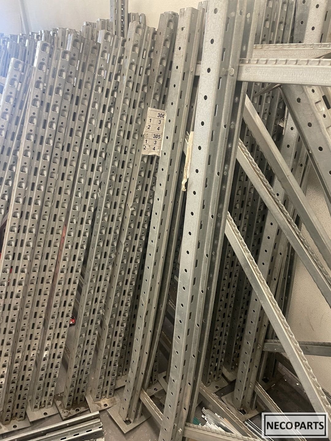 STELLING STELLINGEN HOOGTE 150M BREEDTE 110M ZONDER LIGGERS, -, Gebruikt, -, -