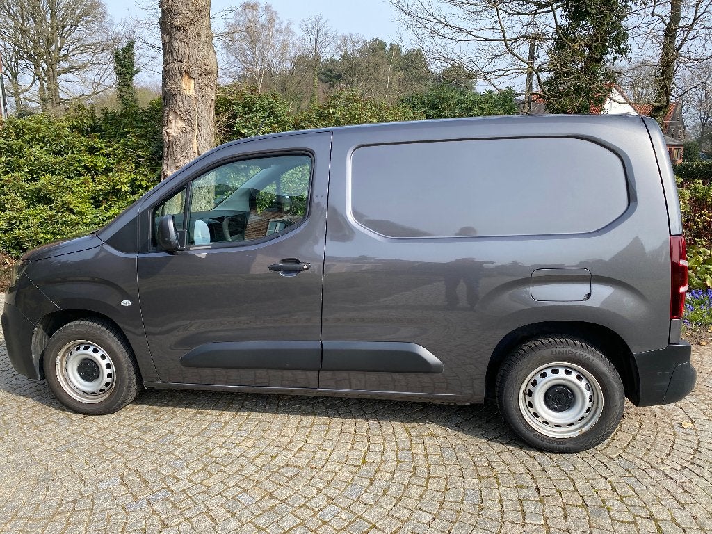 Citroen berlingo1.6 blueHDI, Auto's, Citroën, Particulier, Berlingo, Diesel, Overige carrosserie, 3 deurs, Handgeschakeld, Zilver of Grijs