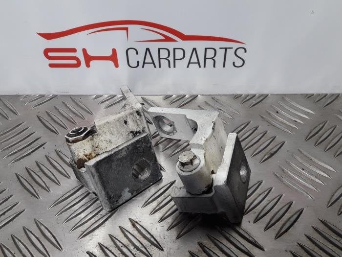 Kit charnières d'un Ford KA, -, 3 mois de garantie, -, -