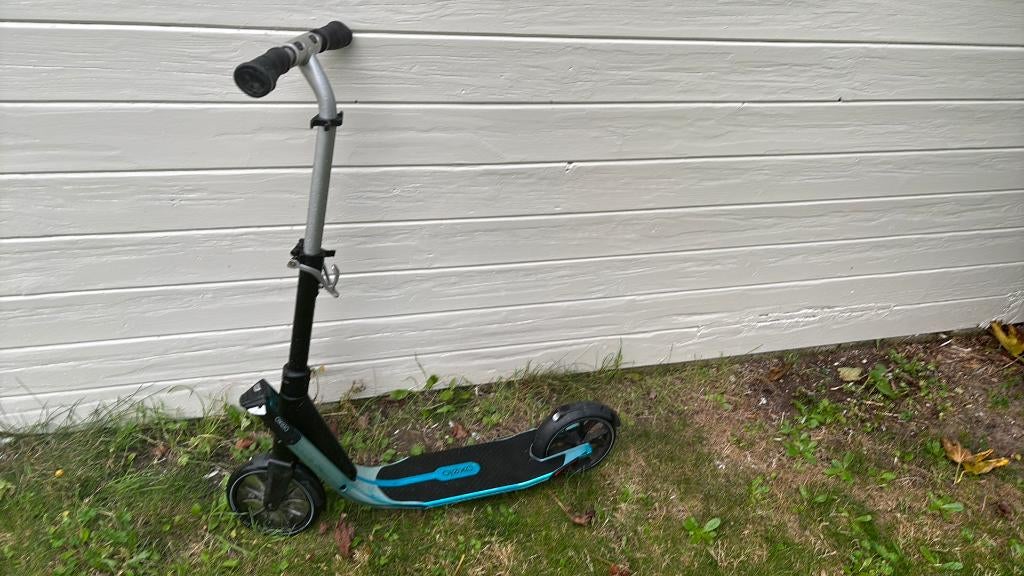 Step Oxelo volwassenen 7town susp 200mm, Fietsen en Brommers, Steps, Ophalen, Gebruikt, Gewone step, Oxelo (Decathlon)
