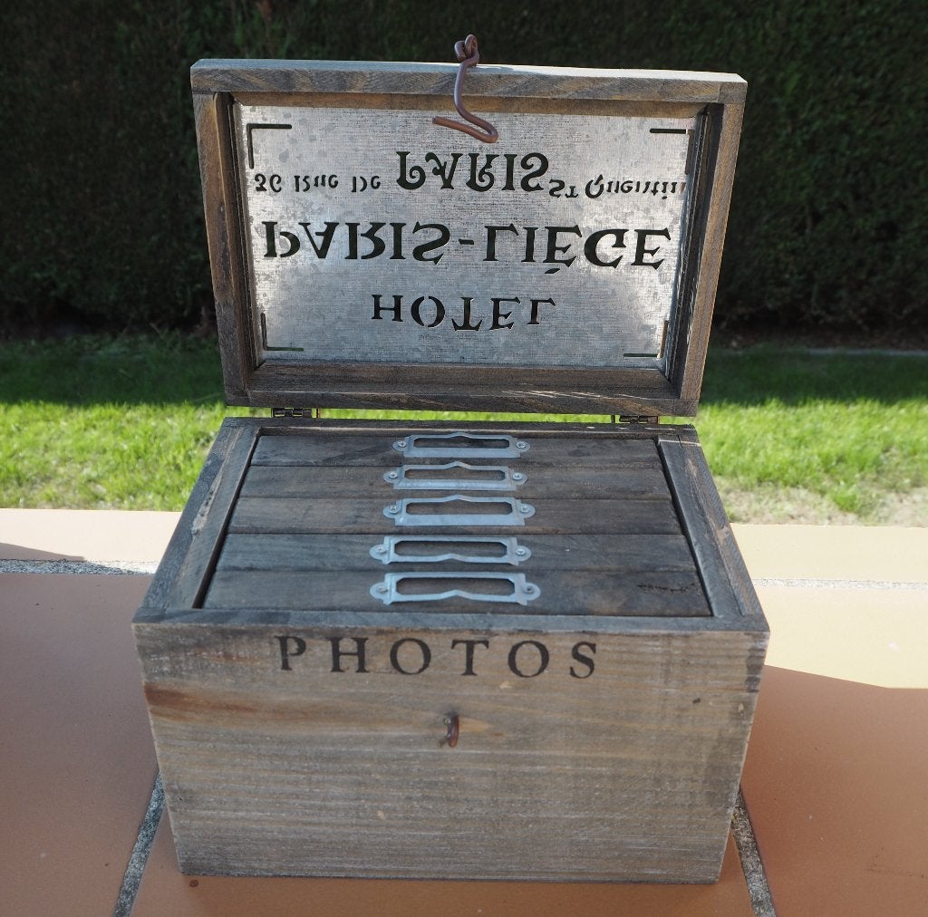 Boîte en bois pour photos ou autres utilisations, Enlèvement, Comme neuf