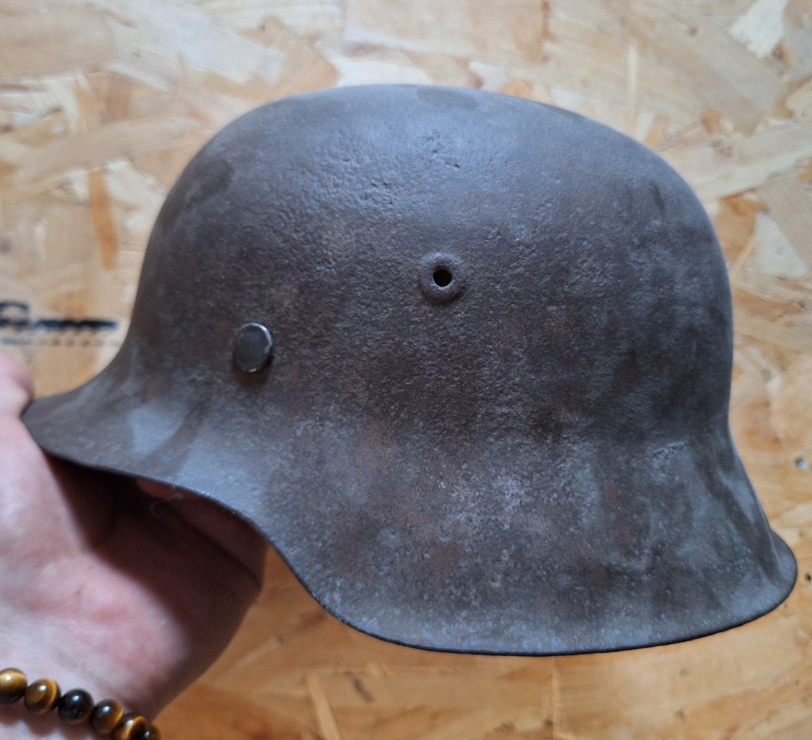 Duitse helm model 42 WW2, Verzamelen, Militaria | Tweede Wereldoorlog, Landmacht, Helm of Baret, Ophalen of Verzenden