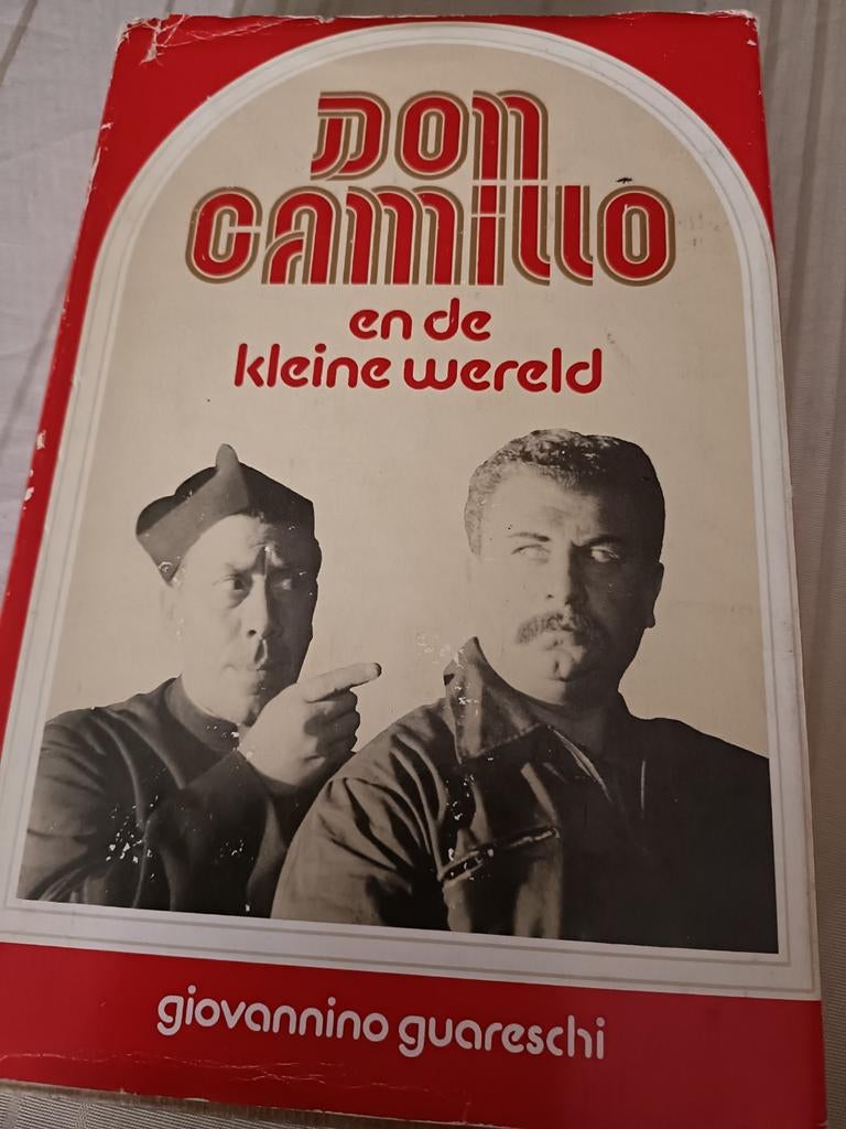 Don Camillo en de kleine wereld, Boeken, Ophalen of Verzenden
