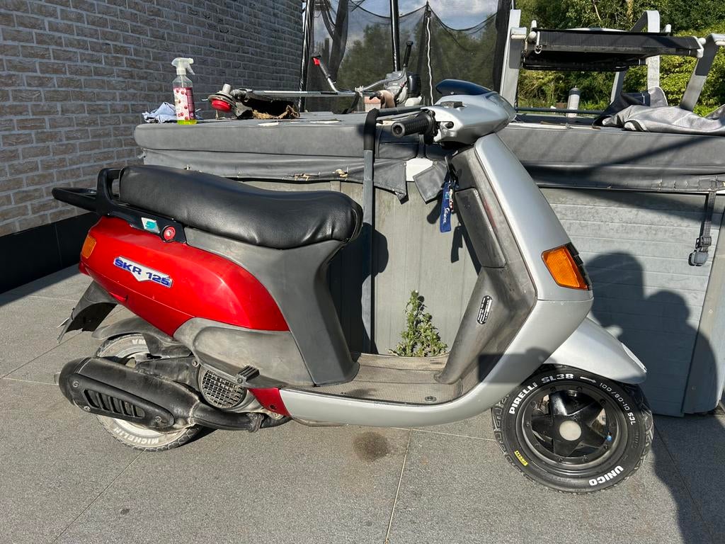 Piaggio skipper 125cc, Fietsen en Brommers, Ophalen, Zo goed als nieuw