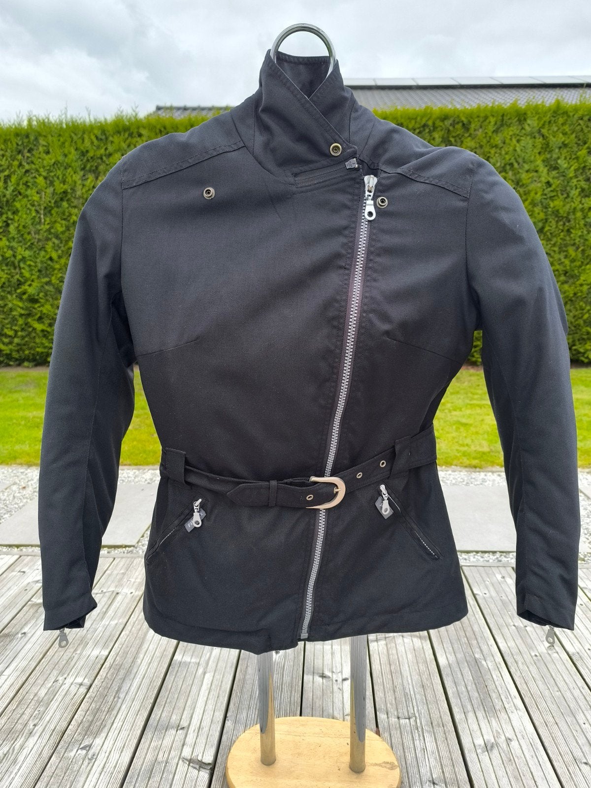 2 motor vesten dames maat 42 (medium), Enlèvement, Femmes