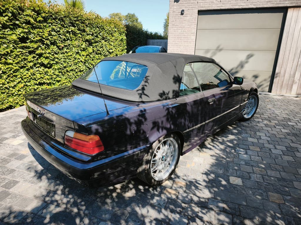 E36 BMW 320 cabrio 107xxx km Car Pass, foto 7