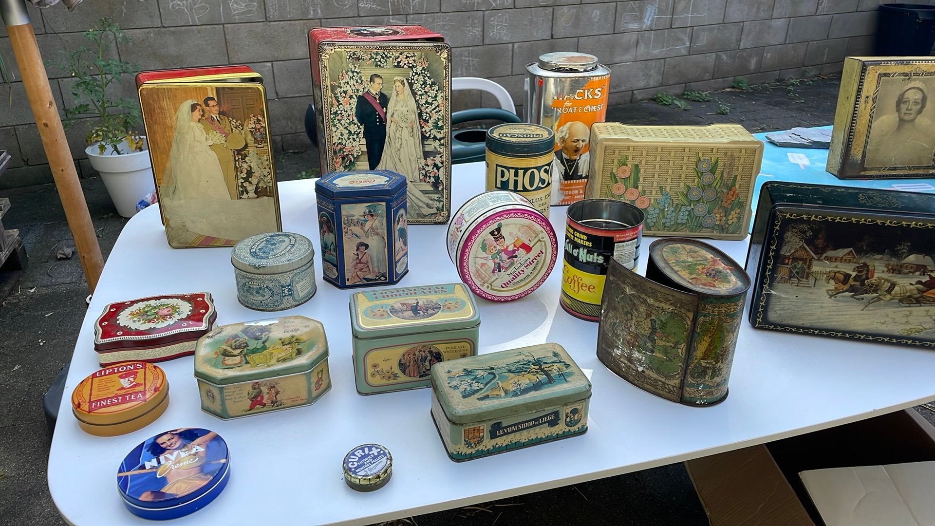 Boites en fer anciennes, Collections, Enlèvement, Utilisé