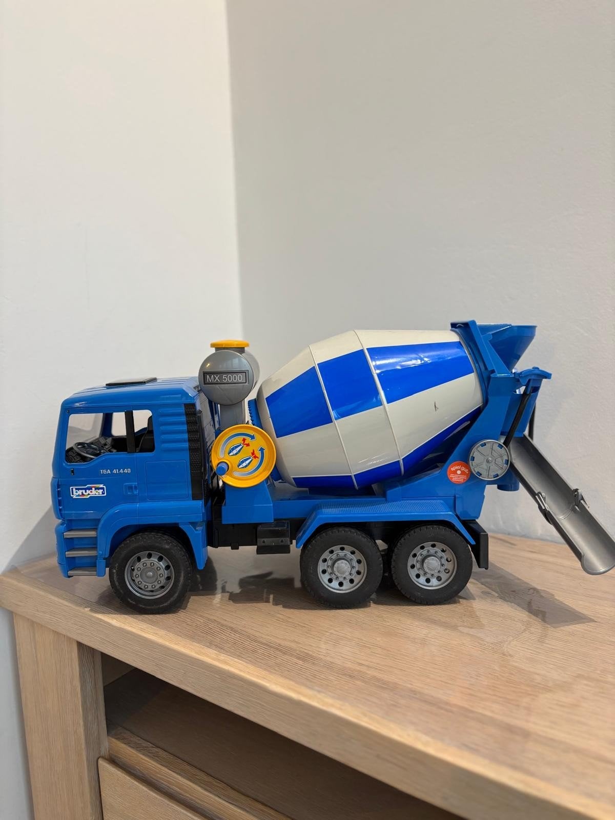 Camion Beton BRUDER, Enlèvement ou Envoi, Comme neuf