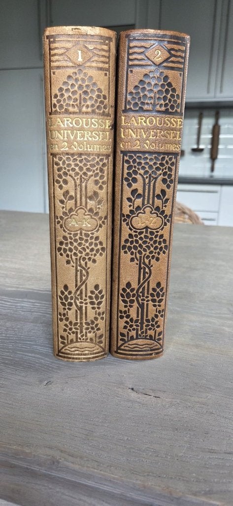 Larousse 2 volumes - lederen band, Enlèvement