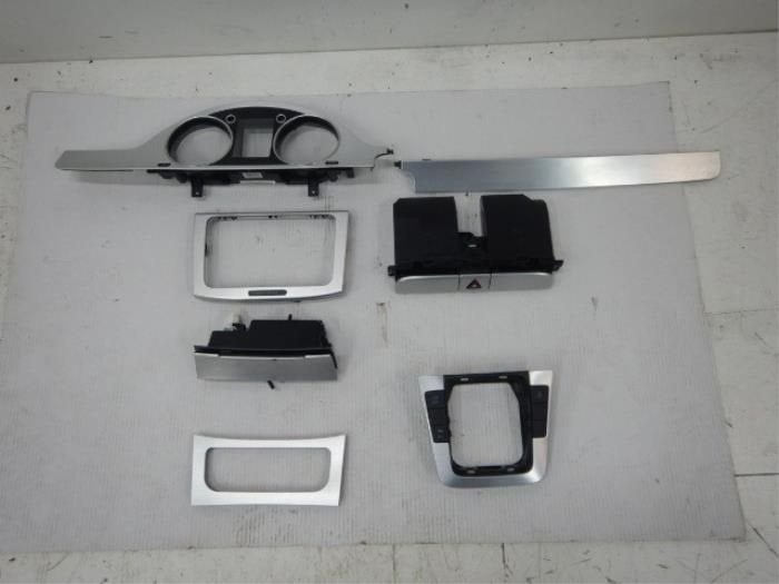 VW Passat 3C8 Inleg Dashboard Grijs Aluminium Look, Auto-onderdelen, Ophalen of Verzenden, Gebruikt