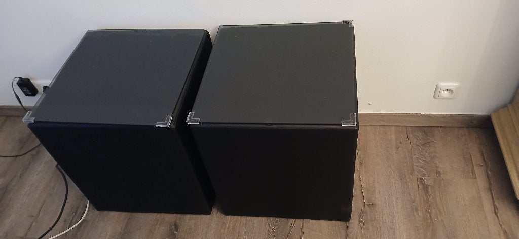 kubussen, Enlèvement, Comme neuf, Synthétique