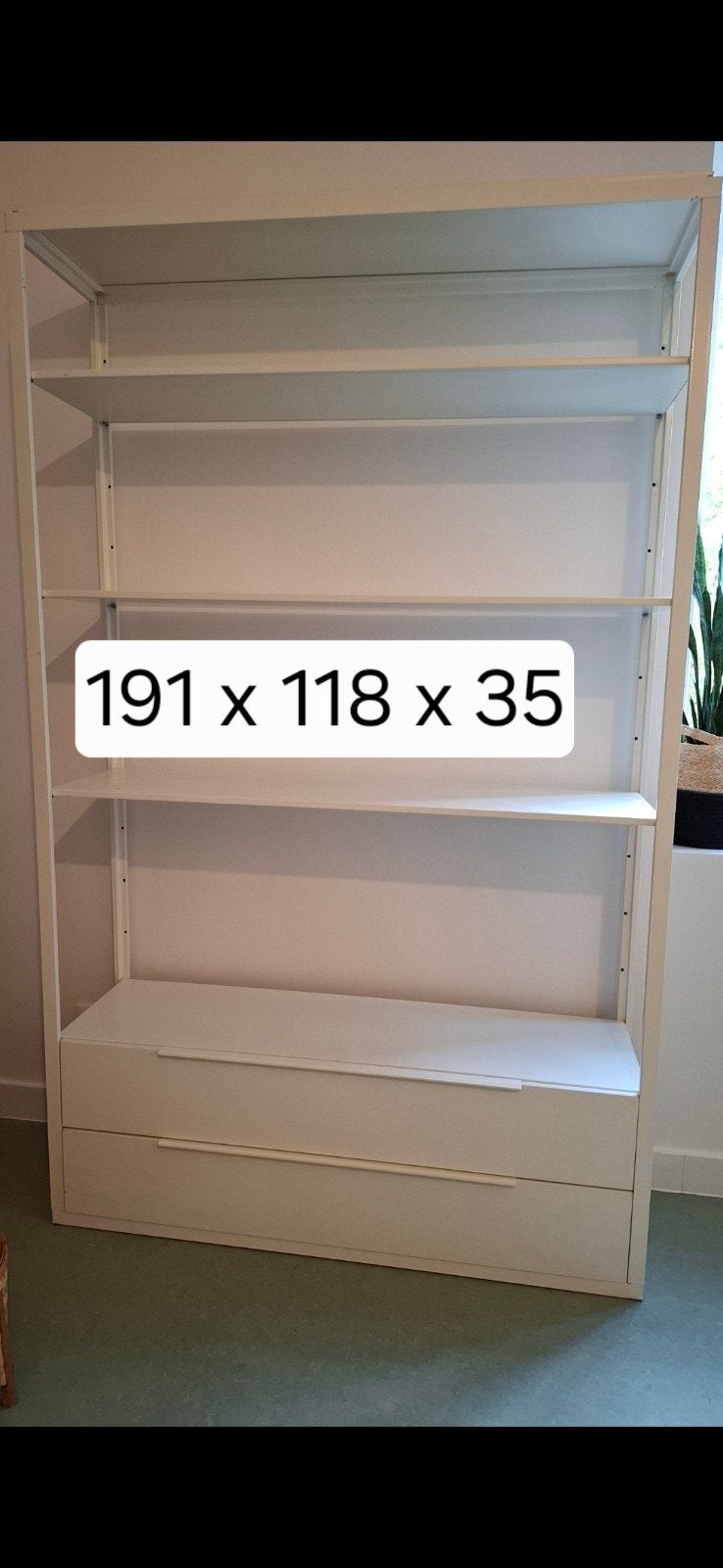 ikea kastje / rek, Enlèvement, Utilisé, Minimalist