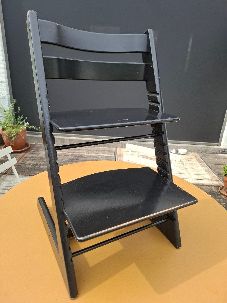 Stokke zwarte kinderstoel Stokke (Tripp-Trapp), Ophalen, Gebruikt, Meegroeistoel, Afneembaar eetblad