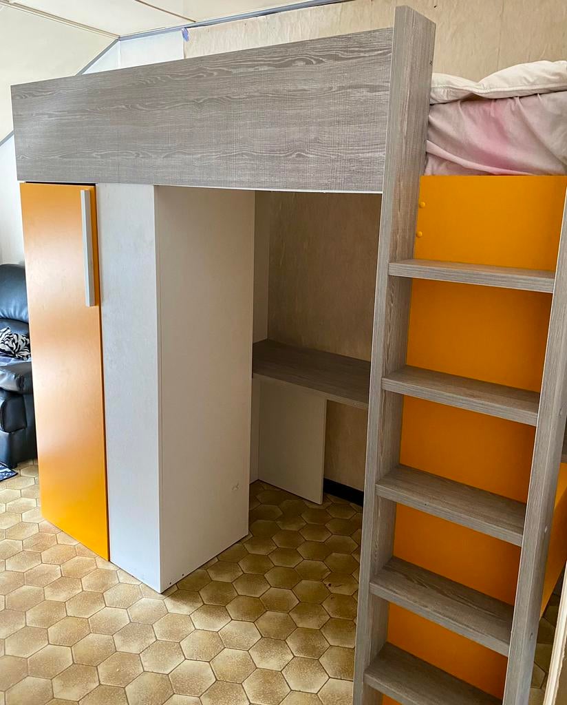 Hoogslaper met bureau en kledingkast, Enlèvement, Comme neuf, Lit mezzanine