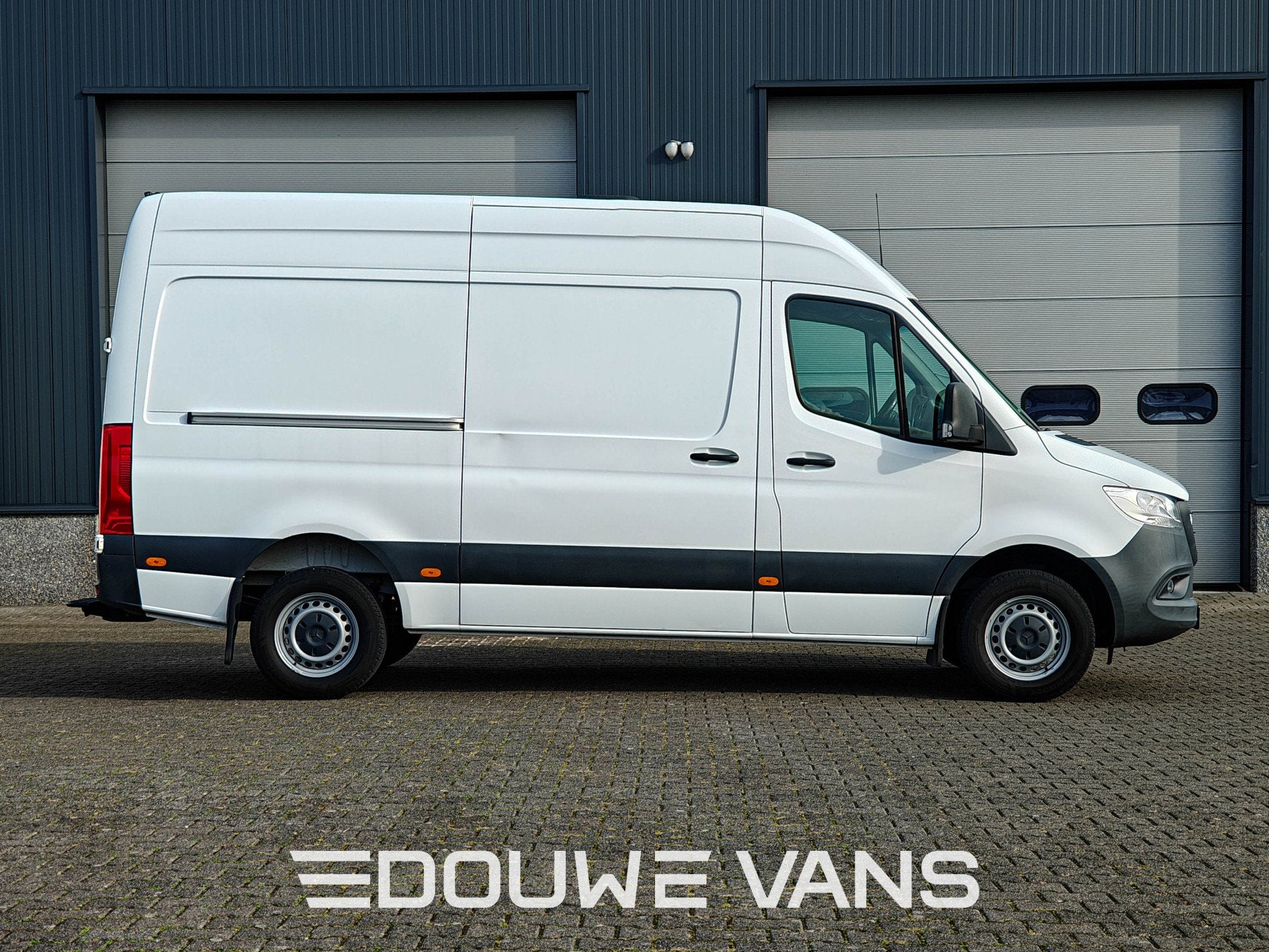 Mercedes-Benz Sprinter 317 L2H2 Automaat Distronic Trekhaak, Achat, Euro 6, Entreprise, 2800 kg