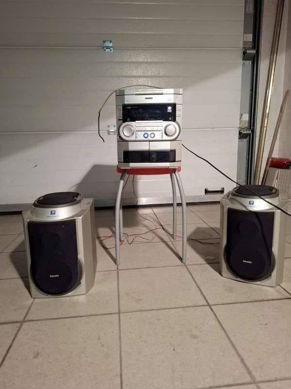 Stereoketen Philips, 20euro, Audio, Tv en Foto, Stereoketens, Ophalen, Zo goed als nieuw, Tuner of Radio, Philips