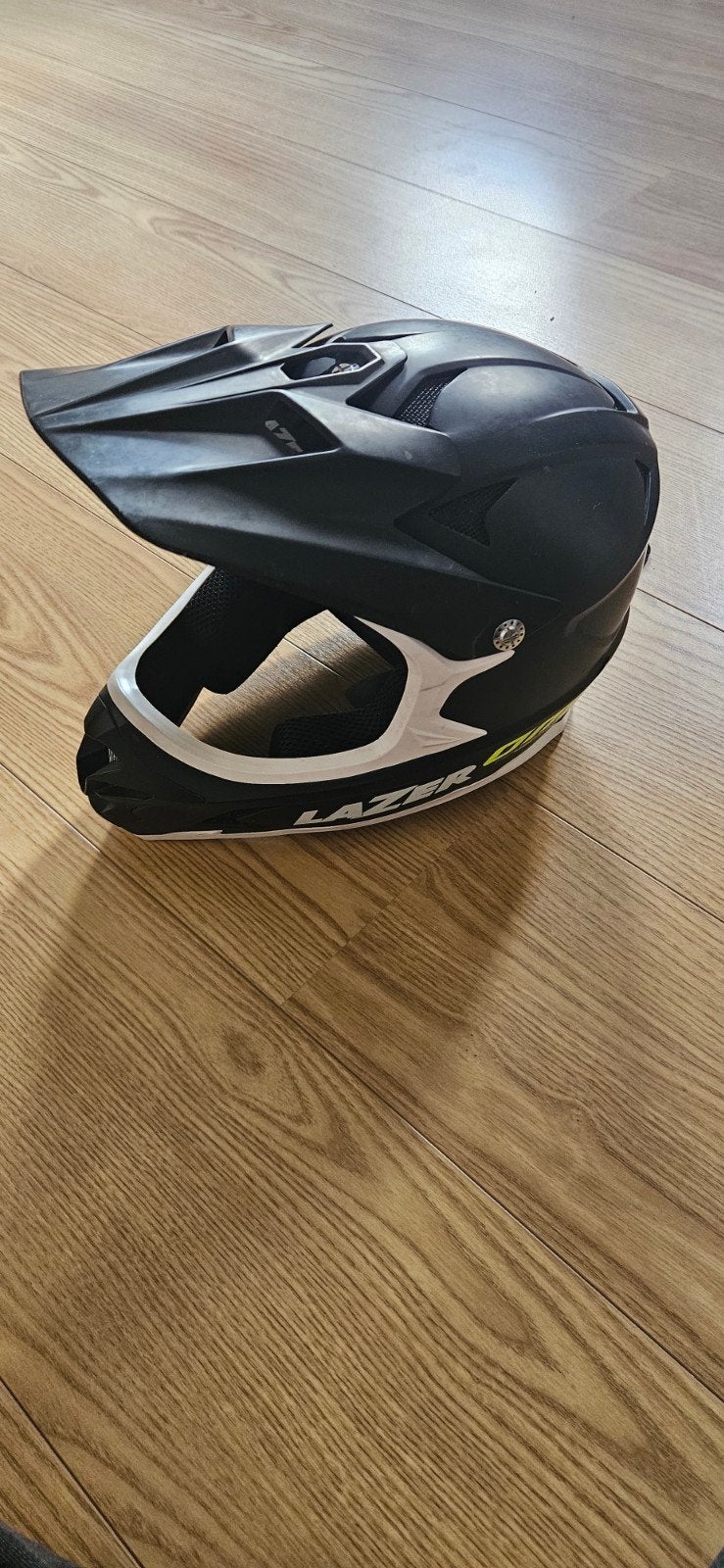 Lazer mountainbikehelm maat M, Ophalen, Gebruikt