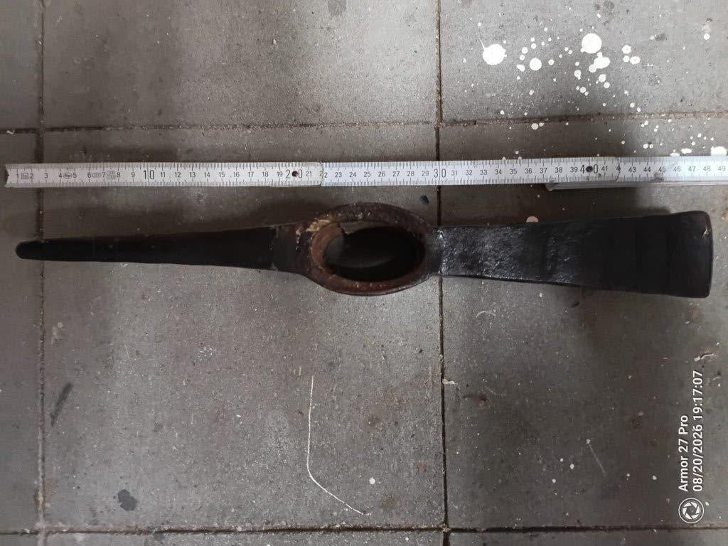 oud pikhouweel, Jardin & Terrasse, Outils à main, Enlèvement ou Envoi, Pioche