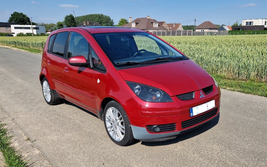 Mitsubishi Colt 1.5 Essence Euro 4 HOMOLOGUÉE VVK, Autos, Rouge, Achat, Boîte manuelle, Colt