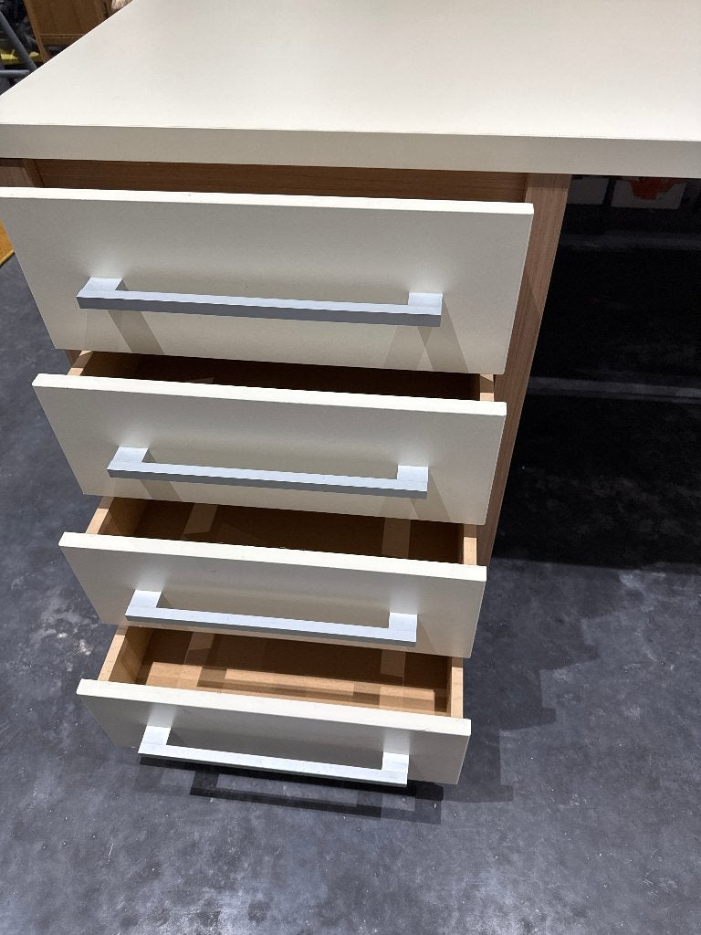 Superbe bureau blanc NEUF  qualité valeur 735 euros, Maison & Meubles, Bureaux, Enlèvement, Neuf, Blanc