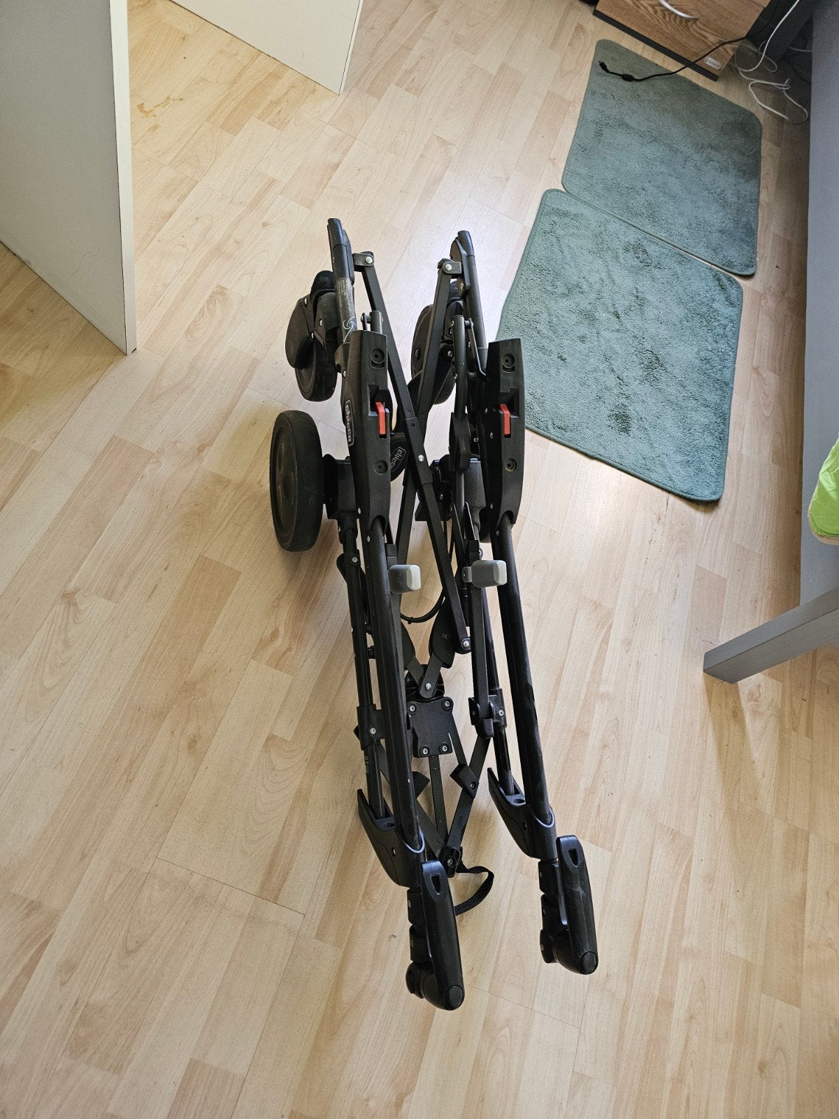 Buggy goede staat enkel een keer stoomreinigen +2 accesoires, Enlèvement