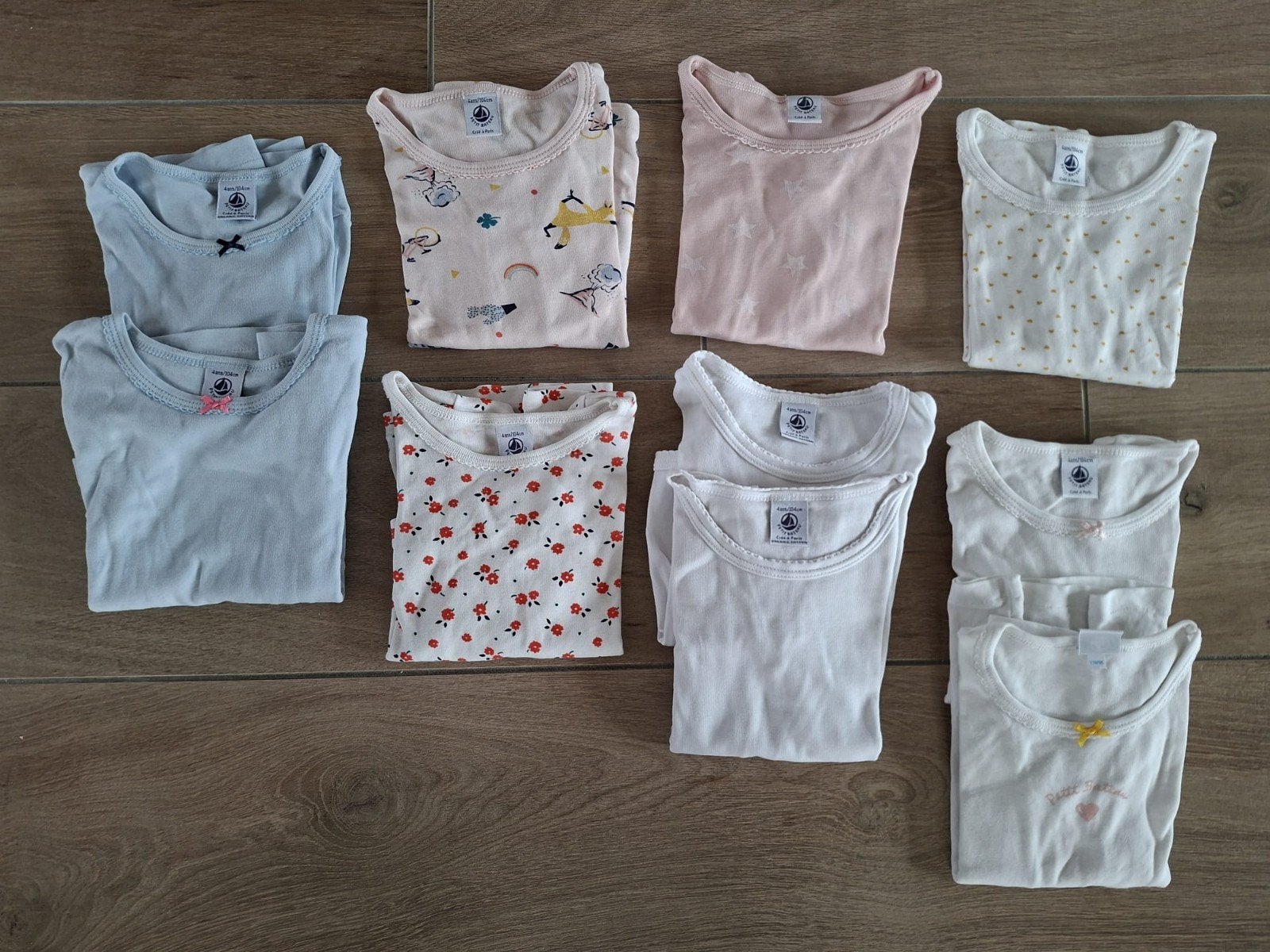10 gilets à manches longues Petit Bateau 104 ou 4 ans, Enlèvement ou Envoi, Comme neuf