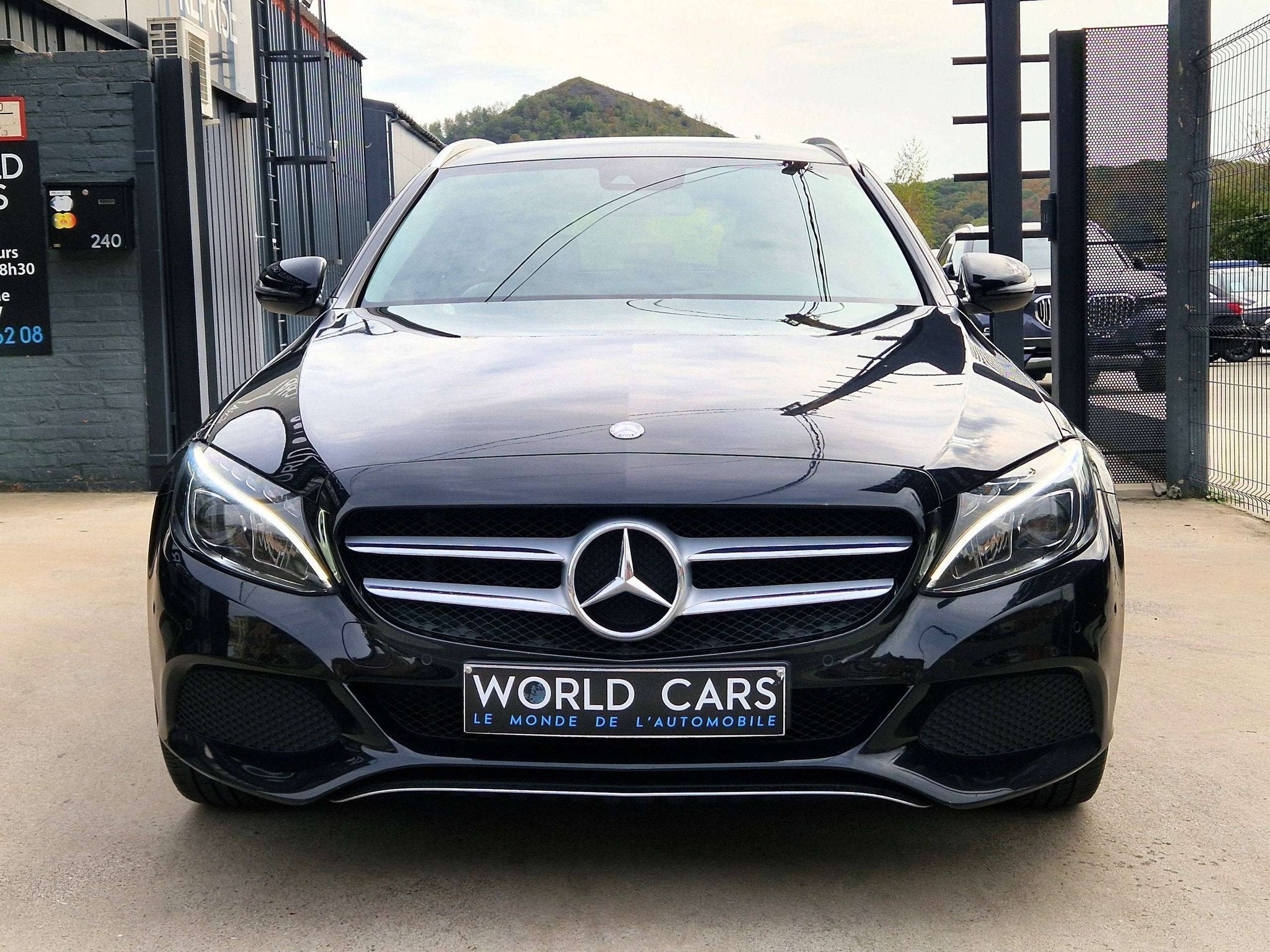 Mercedes-Benz C-Klasse 180 BREAK - BOITE AUTO - LED - XENON, Autos, Cuir, Achat, Feux de virage, 5 portes