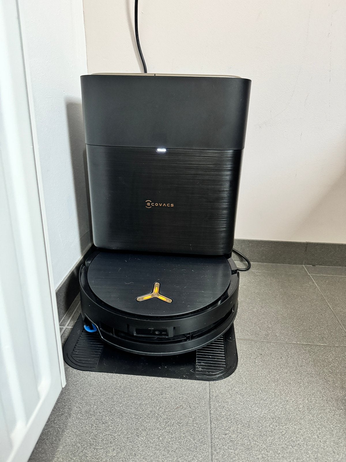 Robotstofzuiger ecovacs, Electroménager, Sac à poussière, Comme neuf, Ecovacs, Enlèvement