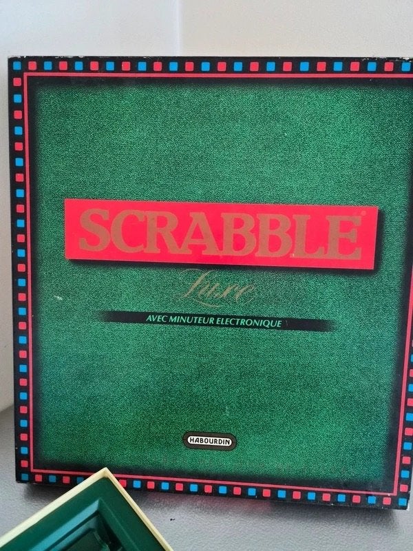 Scrabble de luxe, Trois ou quatre joueurs, Enlèvement, Utilisé, Mattel