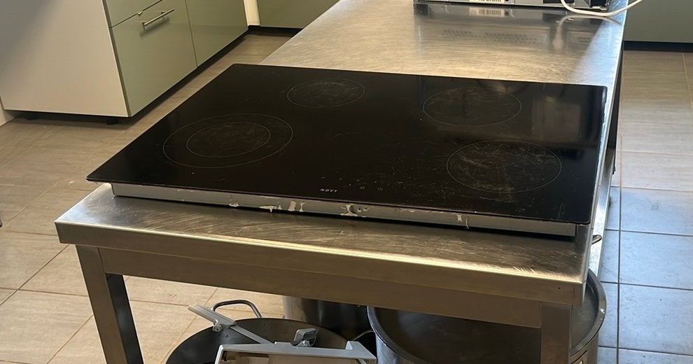 Taques Vitroceramiques NOVY, Electroménager, Tables de cuisson, Enlèvement, Utilisé