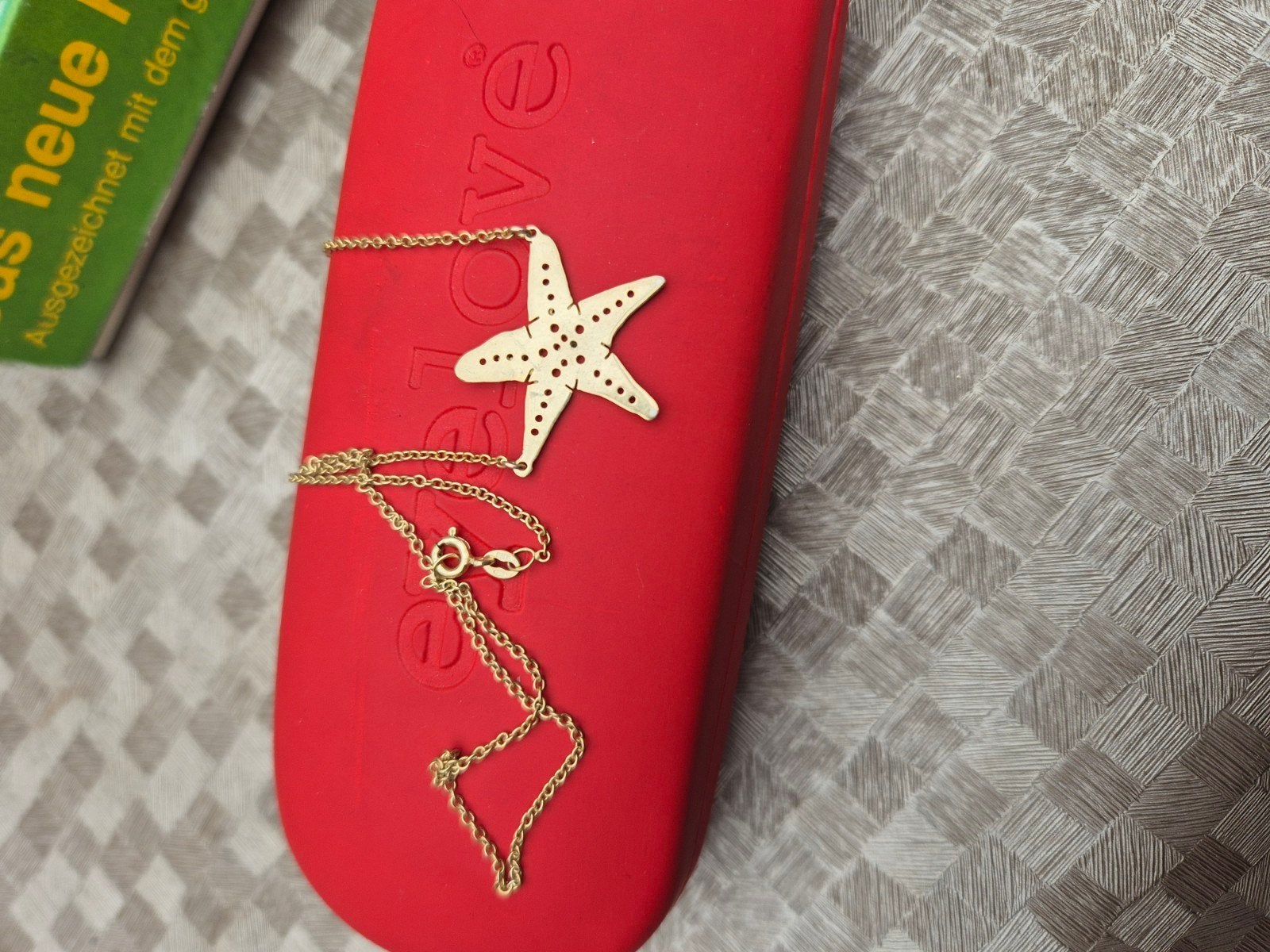 Vintage zilveren goudkleurige ketting met grote ster, Bijoux, Sacs & Beauté, Enlèvement ou Envoi, Collier