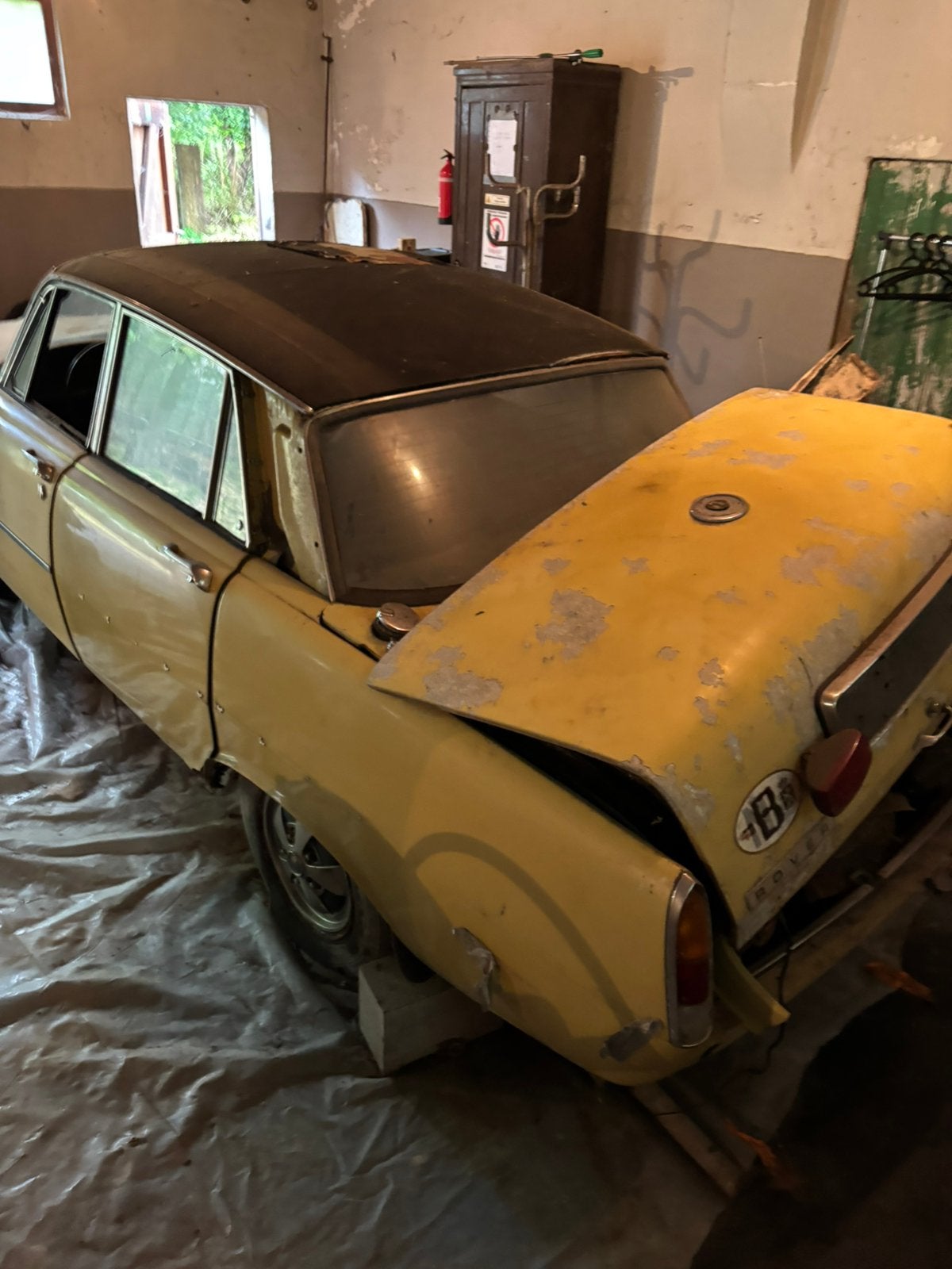 Rover 3500 V8 (P6) oldtimer - wrak + motor, Autos, Autres modèles, Achat, Jaune, Automatique