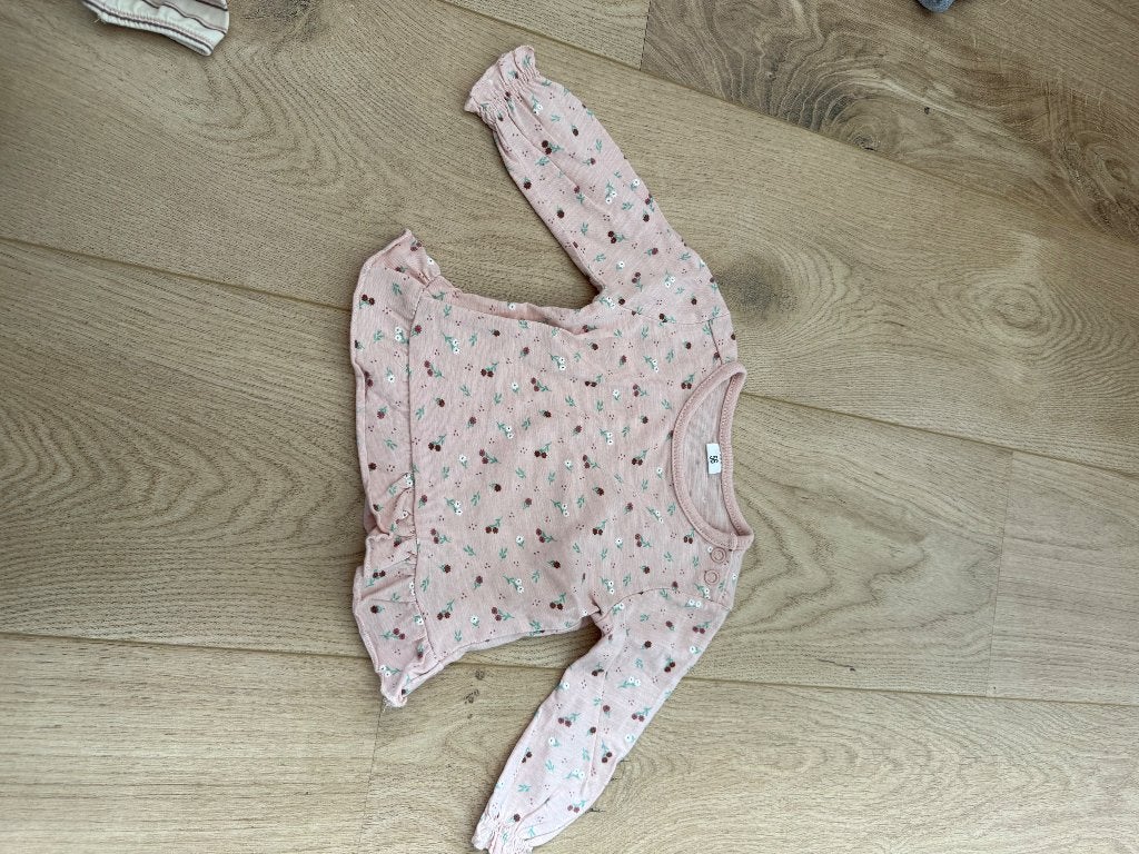 Blouse Zeeman rose à motifs fleurs, Enfants & Bébés, Vêtements de bébé | Taille 56, Neuf, Zeeman, Garçon ou Fille, Enlèvement ou Envoi