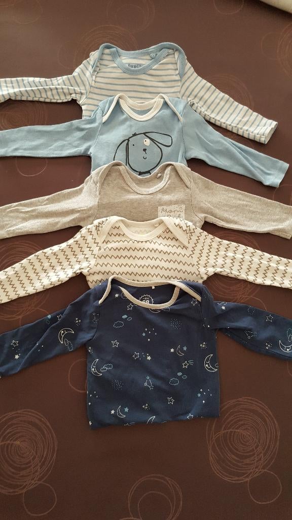 Lot de 5 bodies bébé manches longues - 6 mois, Kinderen en Baby's, Babykleding | Maat 68, Ophalen of Verzenden, Gebruikt, Jongetje of Meisje