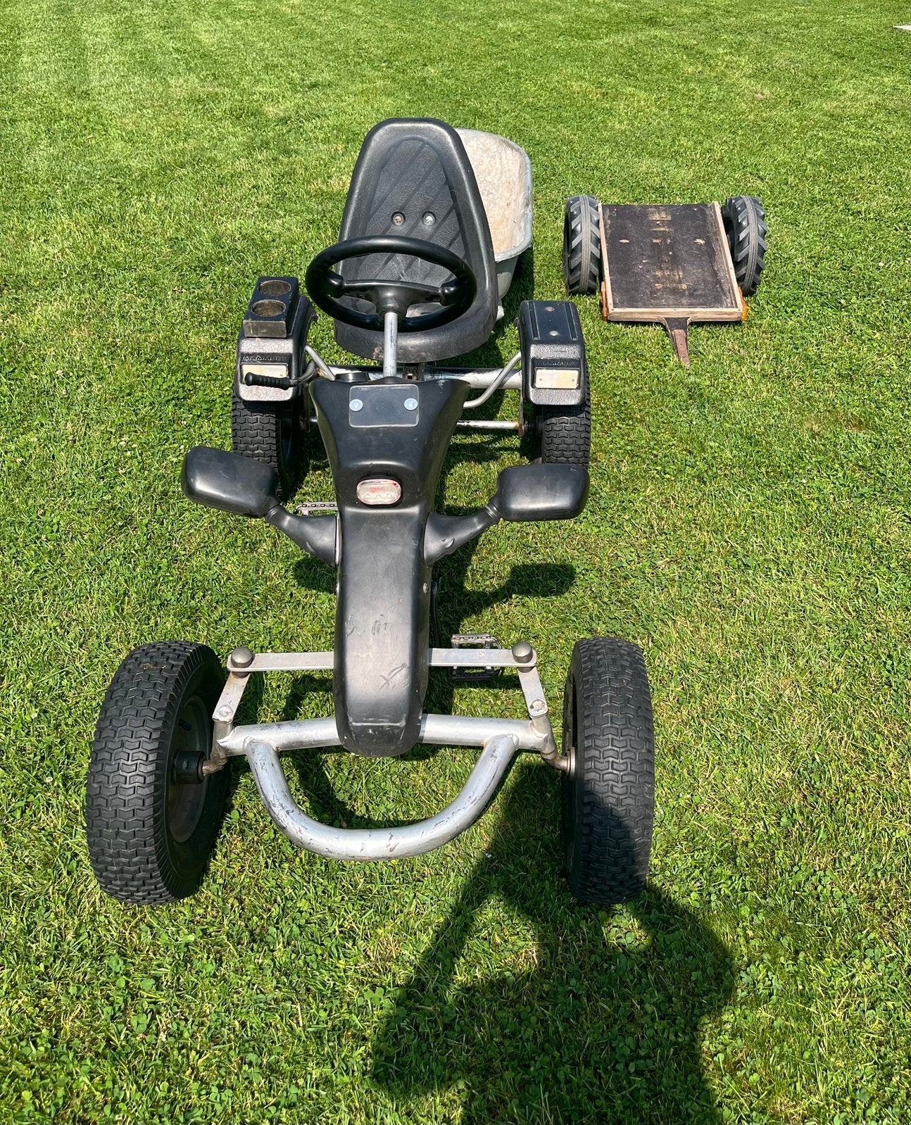 Go cart adapte a toute taille, Enfants & Bébés, Jouets | Extérieur | Go-cart & Cuistax, Enlèvement, Comme neuf