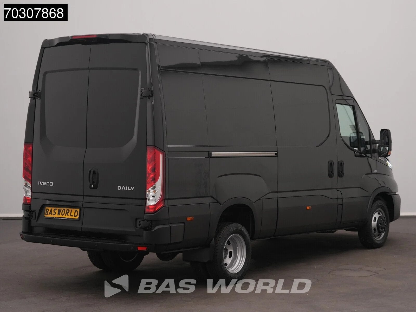 Iveco Daily 35C21 3.0L - Automático - 210CV - L2H2 - LED -, Auto's, Stof, Euro 6, 4 cilinders, Iveco
