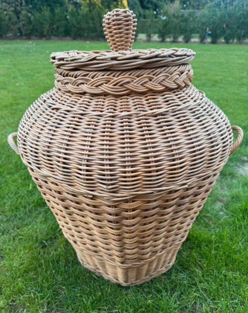 Grote decoratieve gevlochten mand met deksel – 60 cm hoog, Ophalen, Gevlochten, Mand, Rond