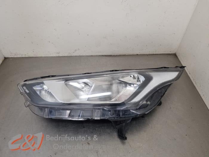 Koplamp links van een Ford Transit Connect, Gebruikt, -, -, Ophalen of Verzenden