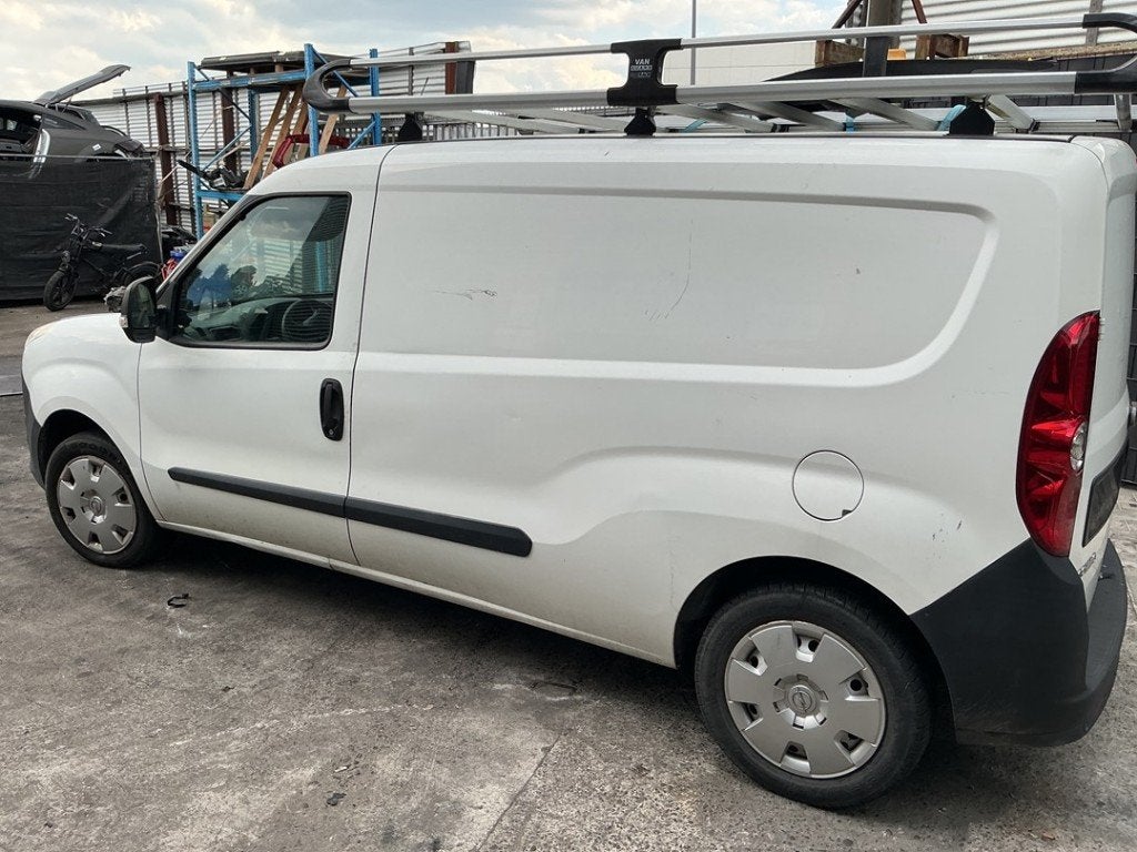 SCHOKBREKER LINKS ACHTER Opel Combo (01-2012/12-2018), Gebruikt, Opel, Opel Automobile GmbH, Kontakt-opel@opel.com