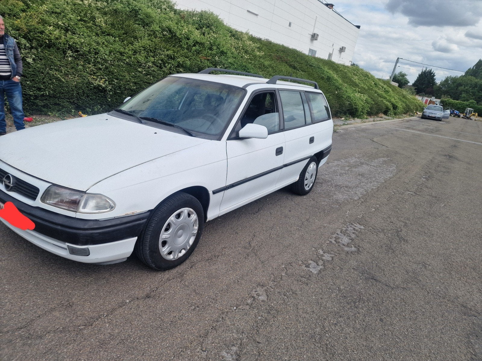 opel astra break 1.4i 90000km prêté à immatriculé ancêtres, Achat, 129 g/km, Boîte manuelle, 5 portes