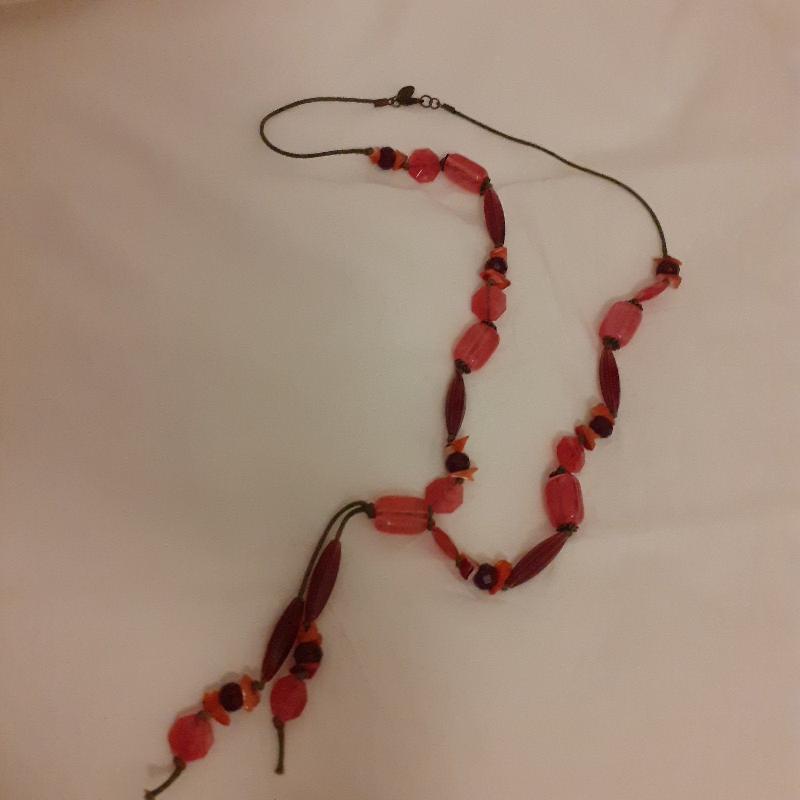 Collier rose/fuchsia, Enlèvement ou Envoi